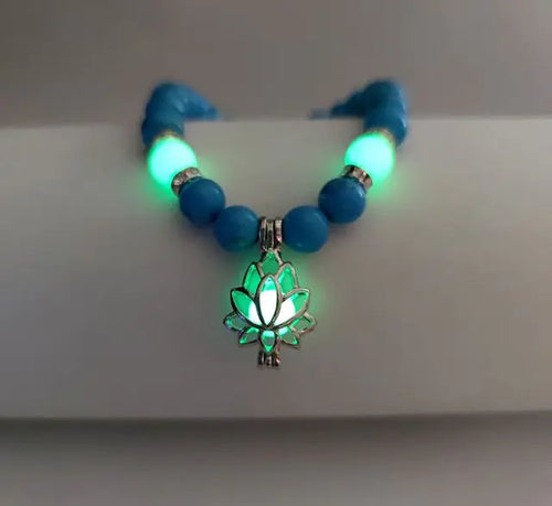 Load image into Gallery viewer, Glow In The Dark Natural Stone Bracelet
