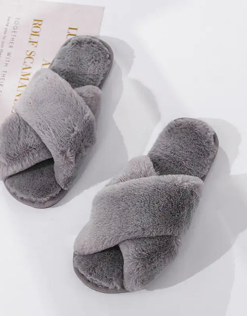 Load image into Gallery viewer, Cuddly Slippers
