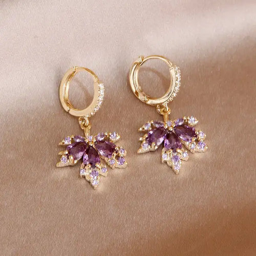 Load image into Gallery viewer, Maple Leaf Earrings
