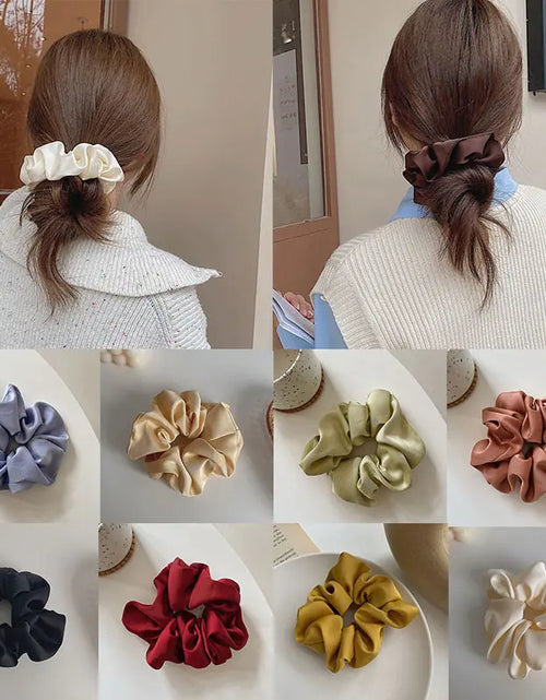 Load image into Gallery viewer, Silk Scrunchie
