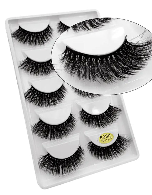 Load image into Gallery viewer, 3D Mink Eyelashes
