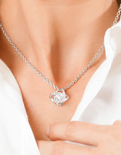 Load image into Gallery viewer, Real Rose Necklace
