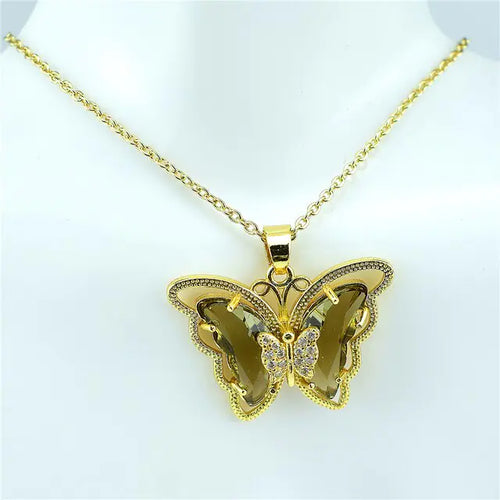 Load image into Gallery viewer, Crystal Glass Butterfly Necklace
