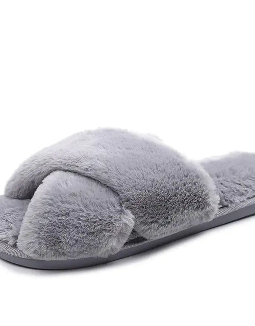 Load image into Gallery viewer, Cuddly Slippers
